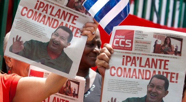 Soutien à Chavez malade