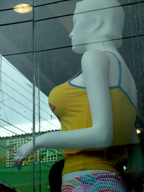 Le mannequin aux seins PIP