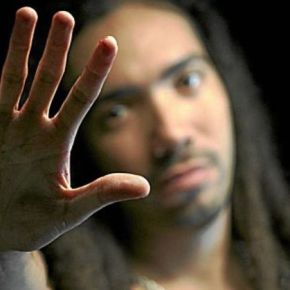 Onechot, le non-violent victime de la&nbsp;violence