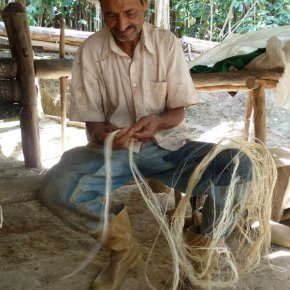 Un artisan sur la&nbsp;corde