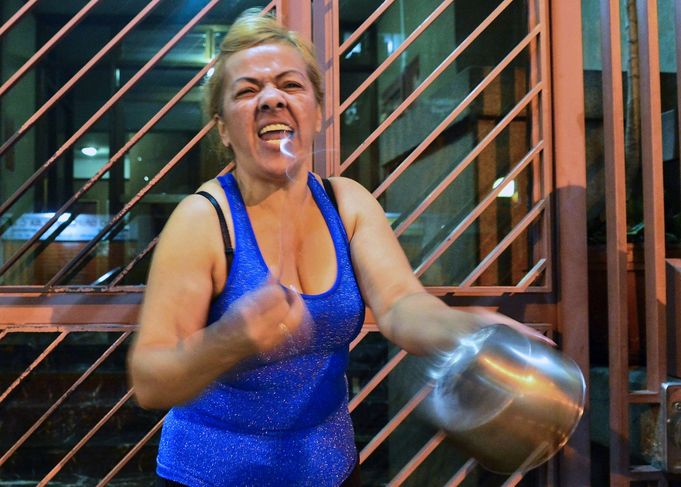 "Cacerolazo" [concert de casseroles] à Caracas