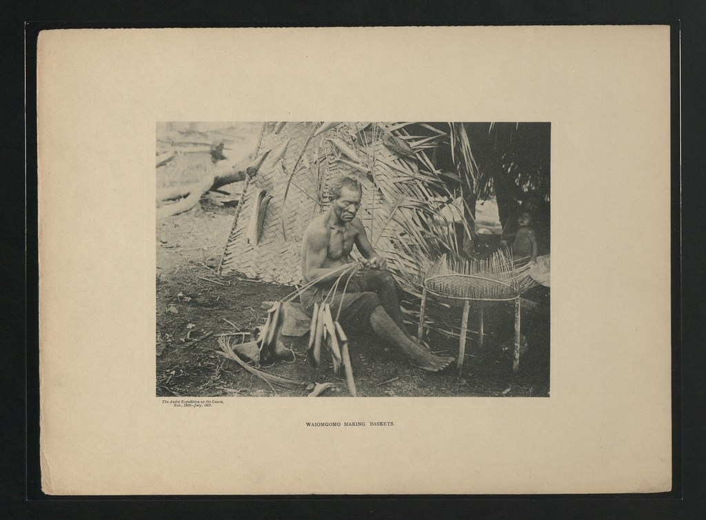 Waiomgomo fabriquant des paniers