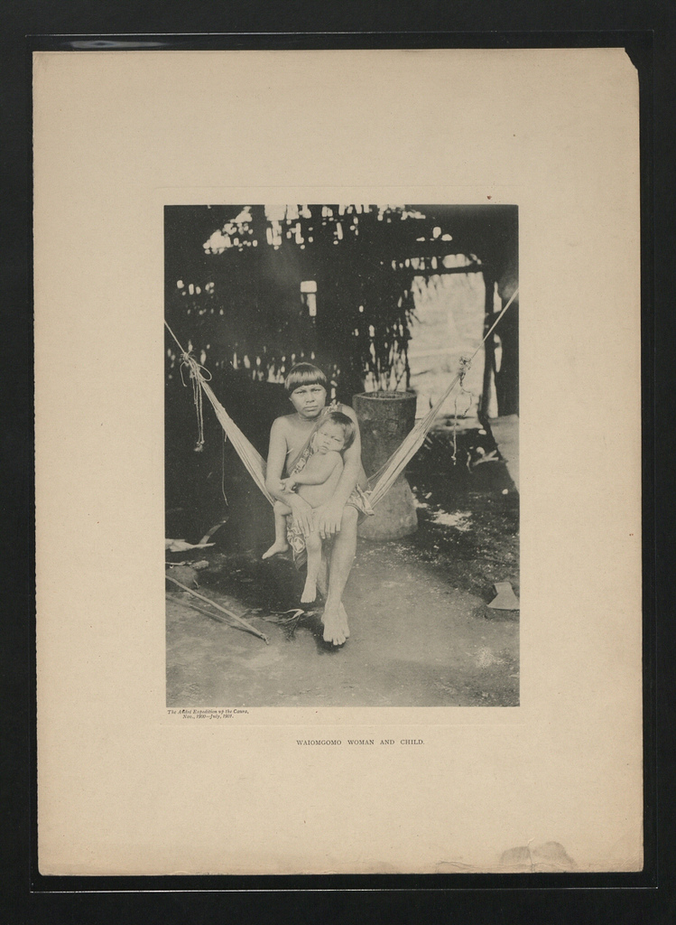 Femme et enfant Waiomgomo